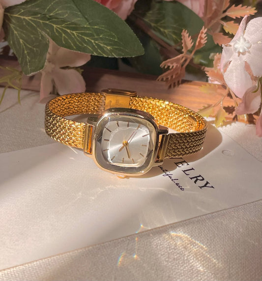 Golden Hour Glow Square Mesh Watch