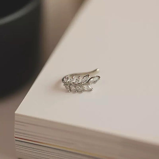 Sylvie Whisper Earcuff (1 piece)