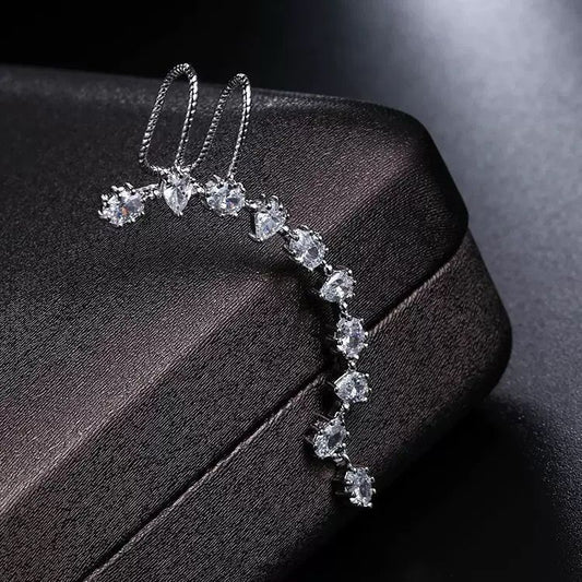 Midnight Enchantment Ear Cuff (1 piece)