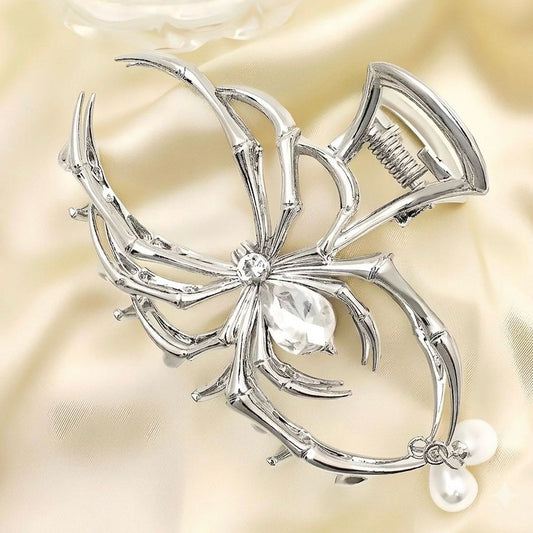 Spider Szn Pearl Claw Clip