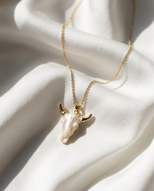 Ivory Bull Horn Necklace