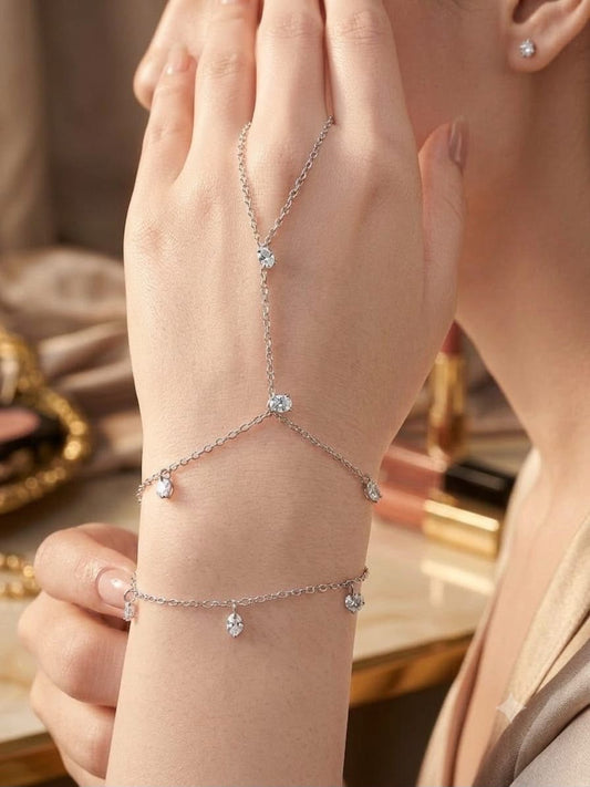 Duchess Drape Hand Jewellery