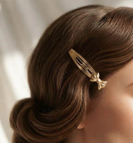 Golden Darling Bow Hair Clip (1 piece)