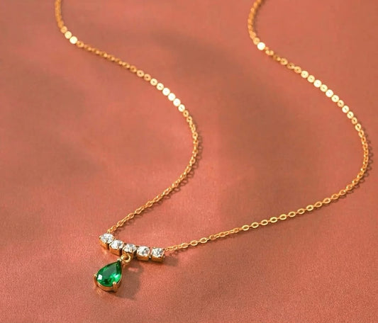 Drop of Green Rhinestone Necklace