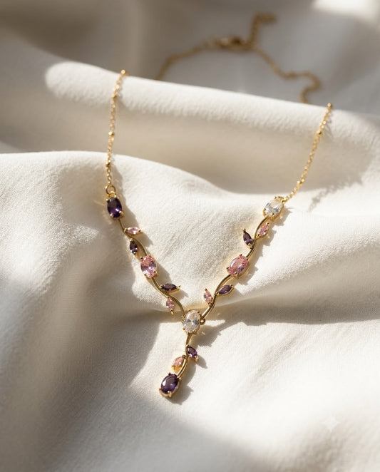 Dreamy Vine Silhouette Necklace