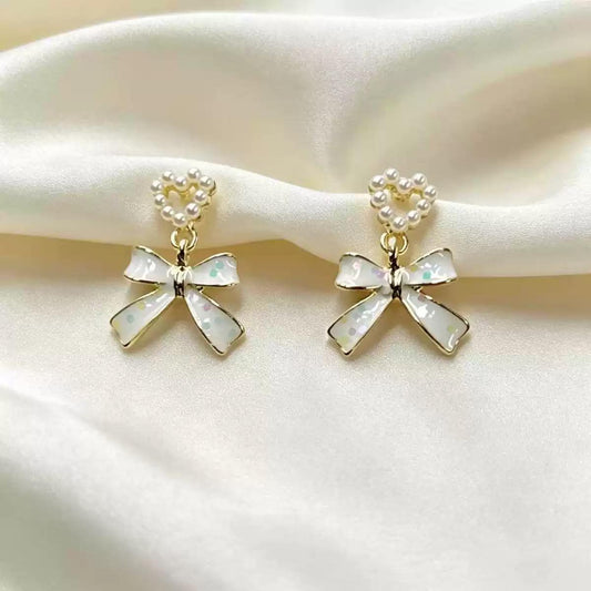 Cute white Bow Earrings