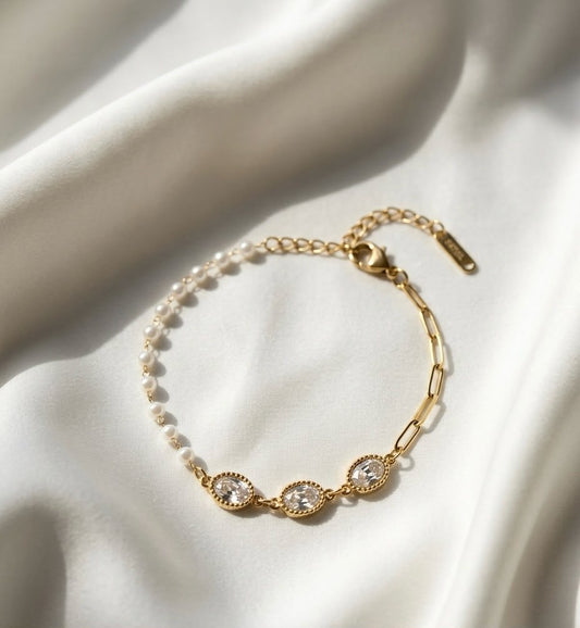 Linked in Pearl Statement Bracelet