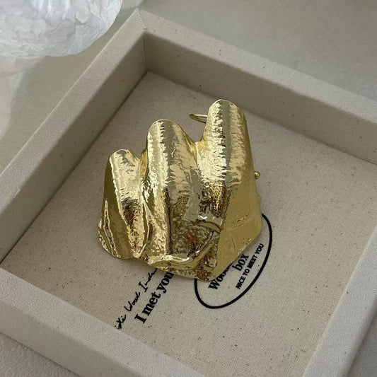 Asymmetrical Molten Pleated Knuckle Ring