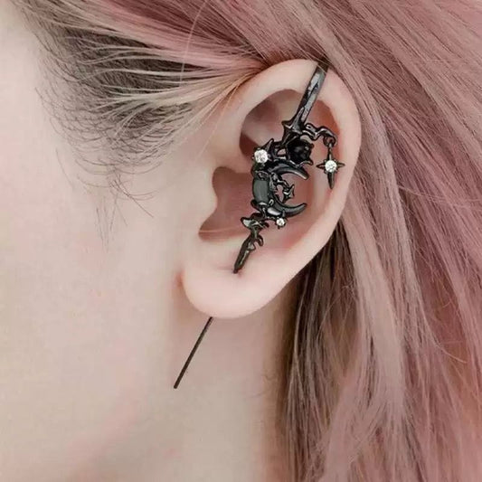 Midnight Myth Crescent Earcuff