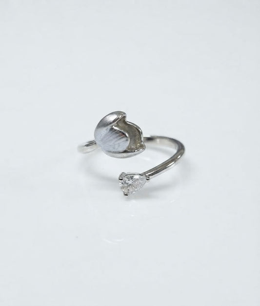 Iced Bloom Flower Ring
