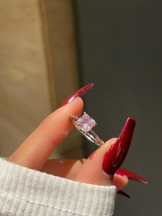 Square cut Minimal Ring