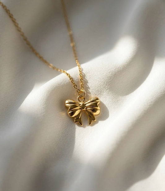 Forever Bow Girly! Necklace