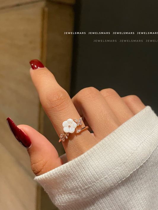 Blossom Ring