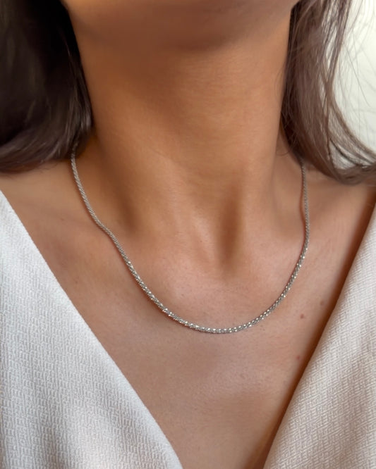 Viral Gypsophila Necklace