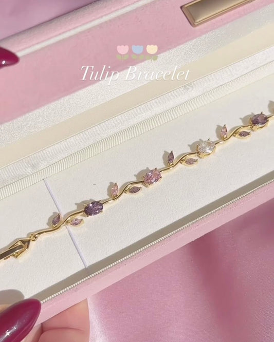 Your Highness! Tulip Bracelet