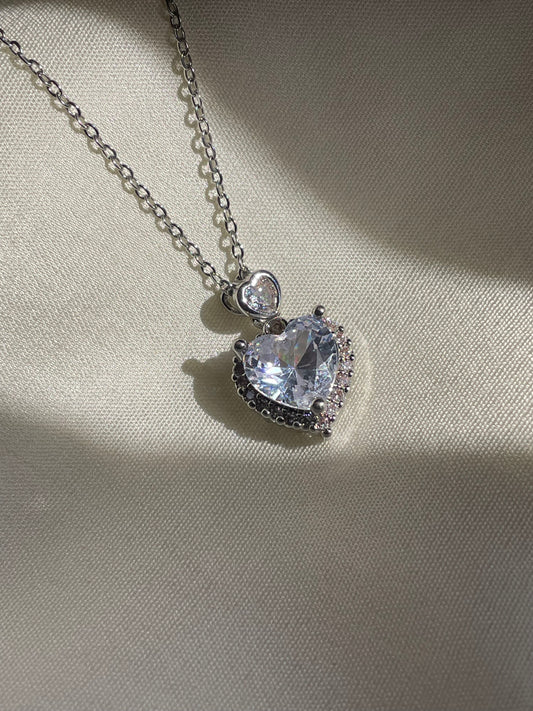 Heart Solitaire Necklace