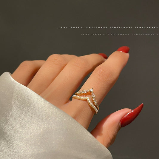 Crown Ring - pearly collection
