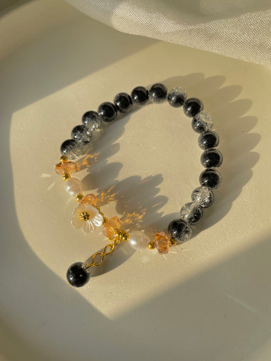Dreamy Floral Bracelet- Black