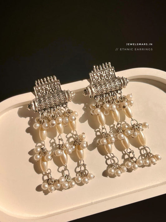 Dhanu Earrings