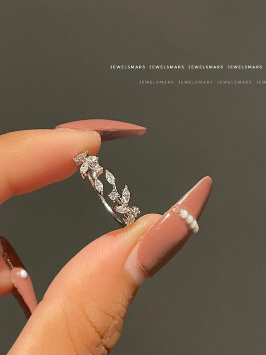 Elsa Minimal Promise Ring