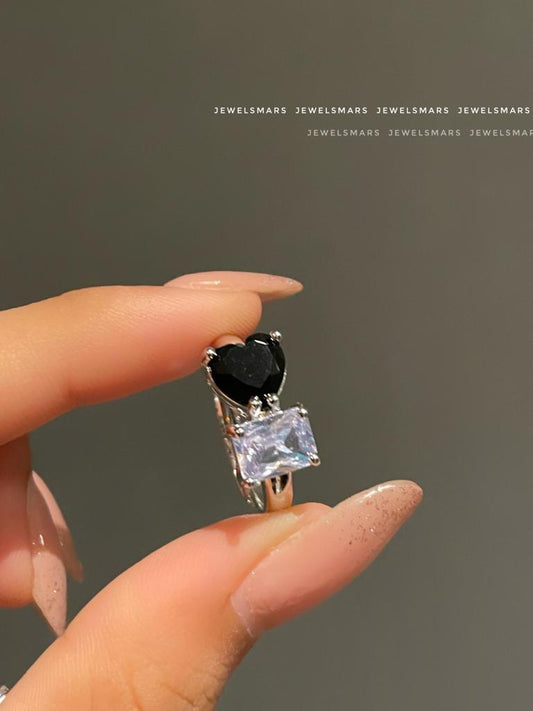 Ethereal Aura Ring- Black