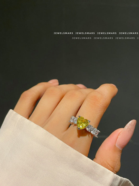 Frozen Heart Ring- yellow