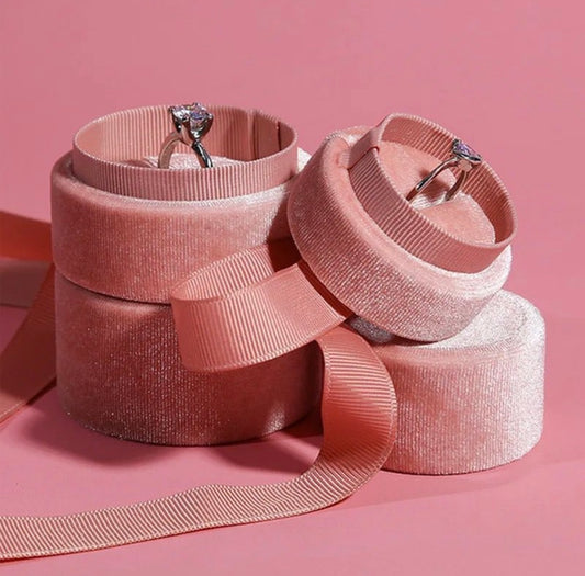 Premium Velvet Ring Box - pink