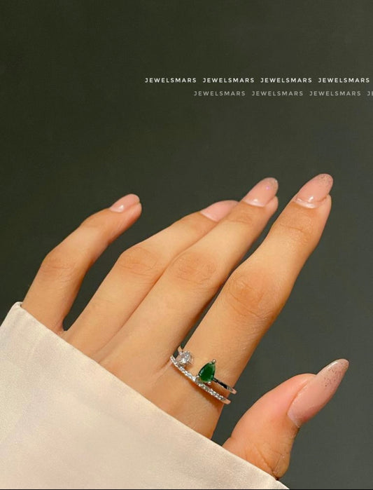 Delilah Unique Geometric Ring