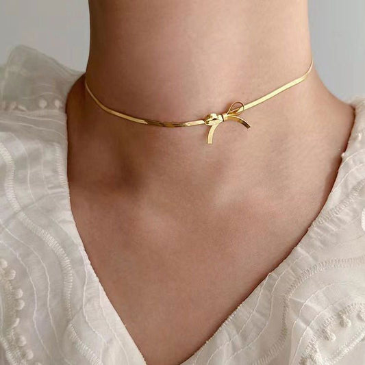Bow Choker Necklace (gold plated)