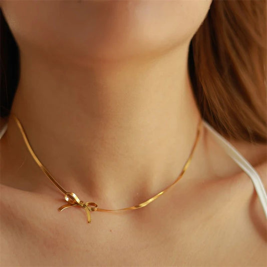Bow Choker Necklace (gold plated)