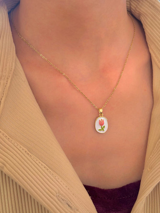 Minimal Tulip Necklace