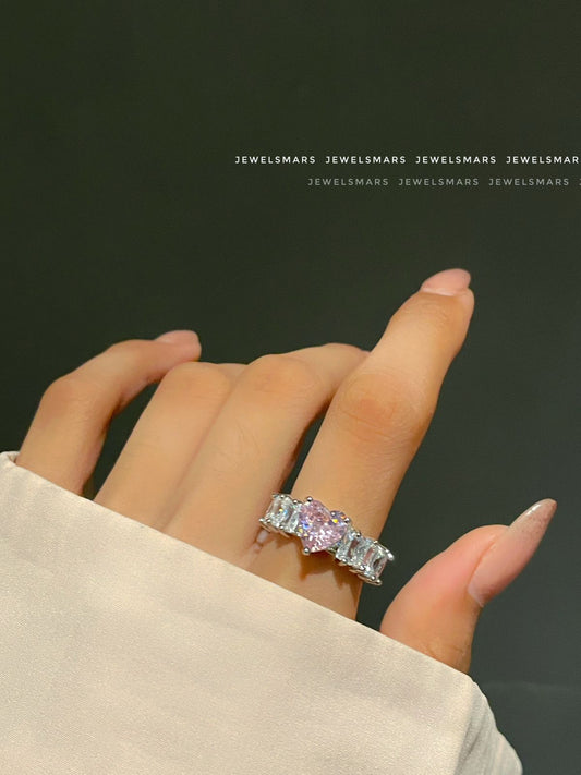 New Gigi Heart Ring - pink