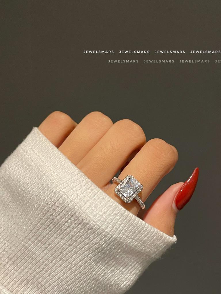 Rectangular cut Solitaire Ring – Jewelsmars