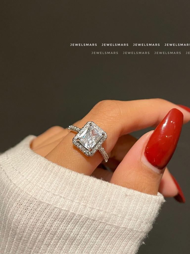 Rectangular cut Solitaire Ring – Jewelsmars