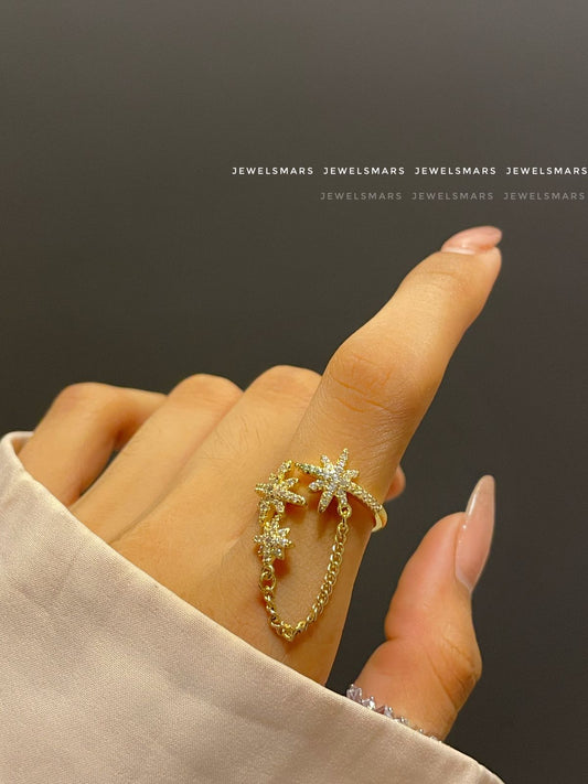 Scarlet stars chain ring