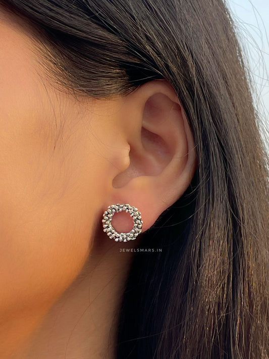 The Floral Disc Earrings