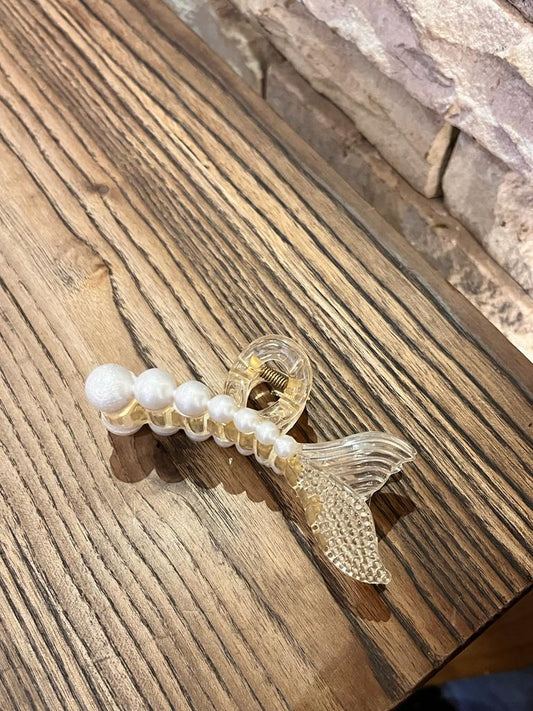 Mermaid Pearl Claw Clutcher