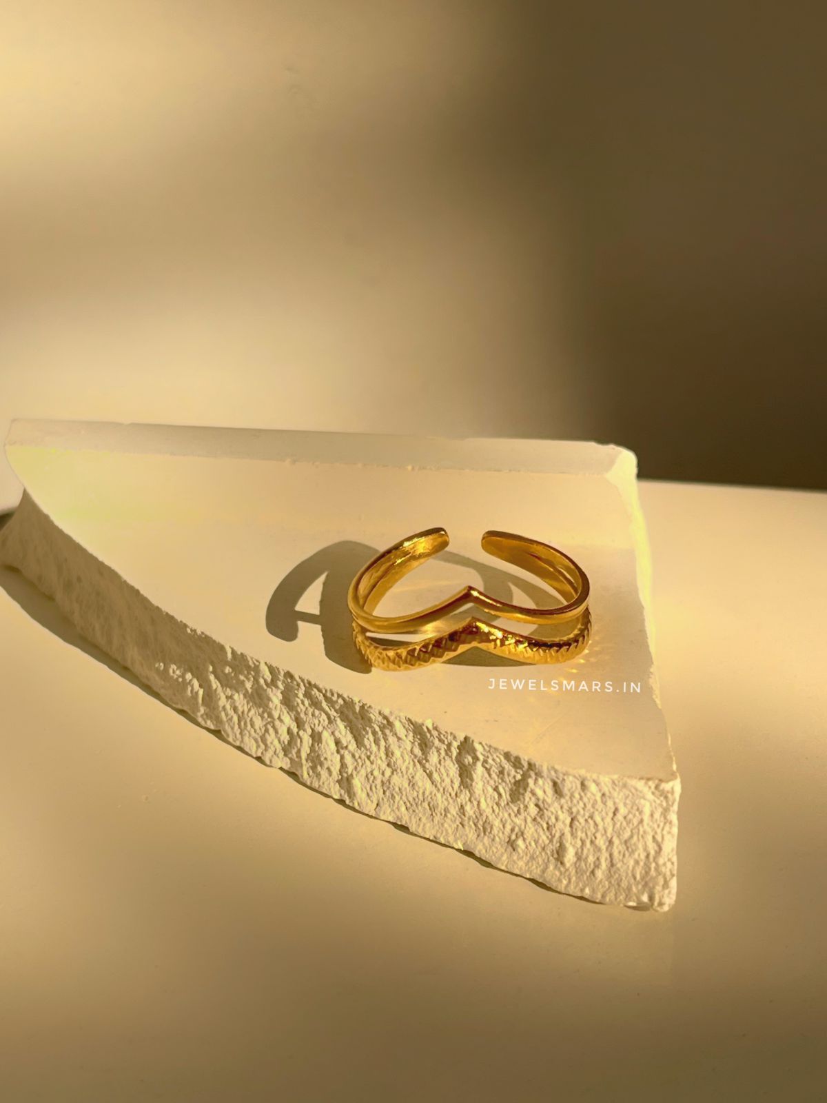 Monarch Ring ( gold plated) β Jewelsmars