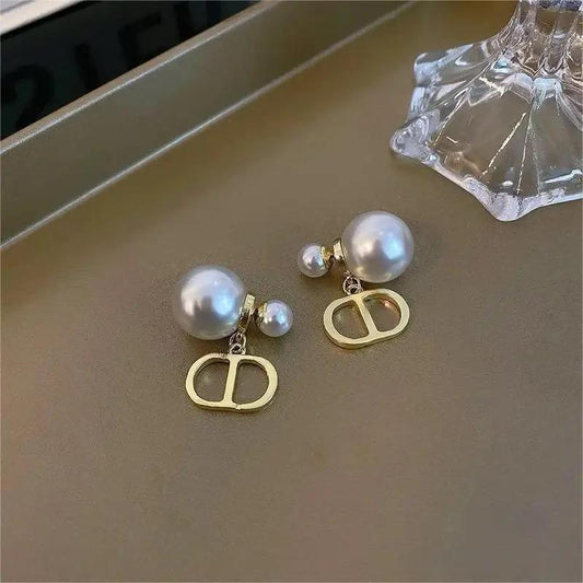 Korean beautiful Pearl statement earrings