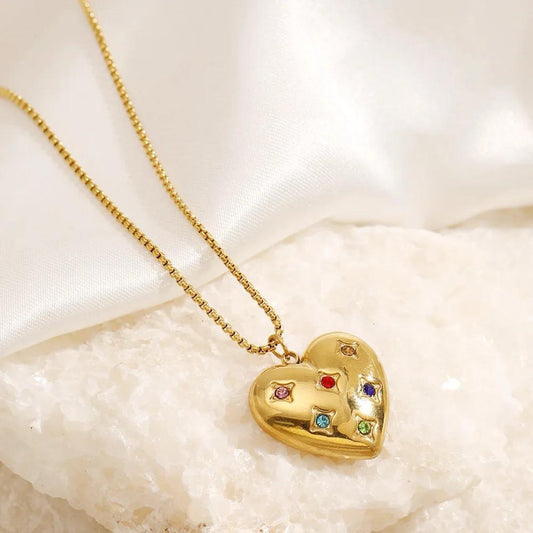 Eternal Love Necklace (18k gold plated)