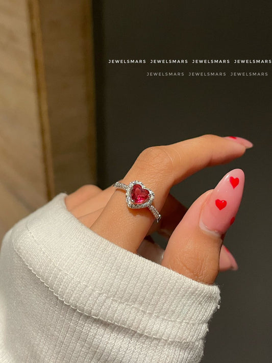 Heart Ring- red