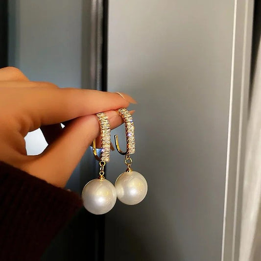 Party Stunner Pearl Drop Earrings