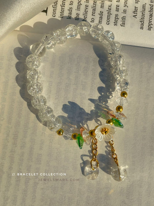 Dreamy Floral Bracelet- white