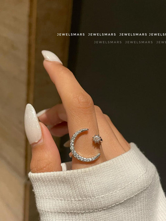 Moon Star Royal Ring