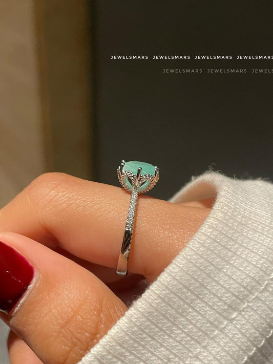 Party Luxe Solitaire ring- pastel green