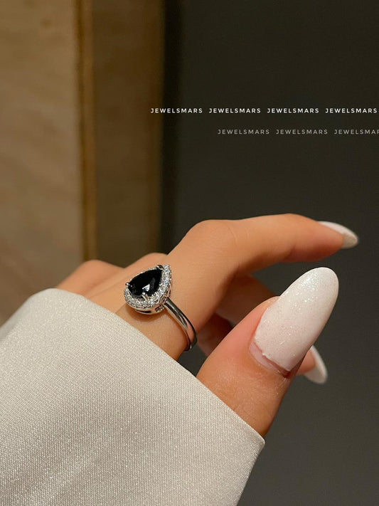 Millie Drop Ring- black