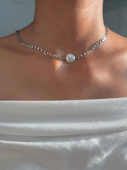 Pearl Chain Choker