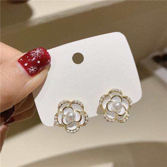 Royal Flower Earrings