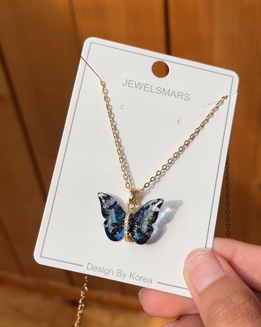 Dreamy Butterfly Necklace - blue