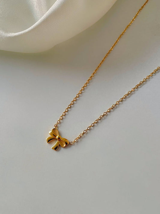 Minimal Bow Necklace